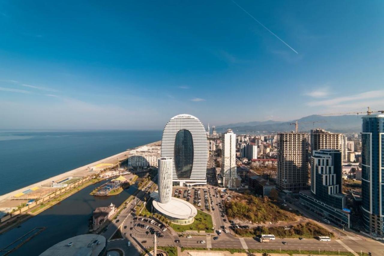 Aparthotel Orbi City Batumi Esterno foto