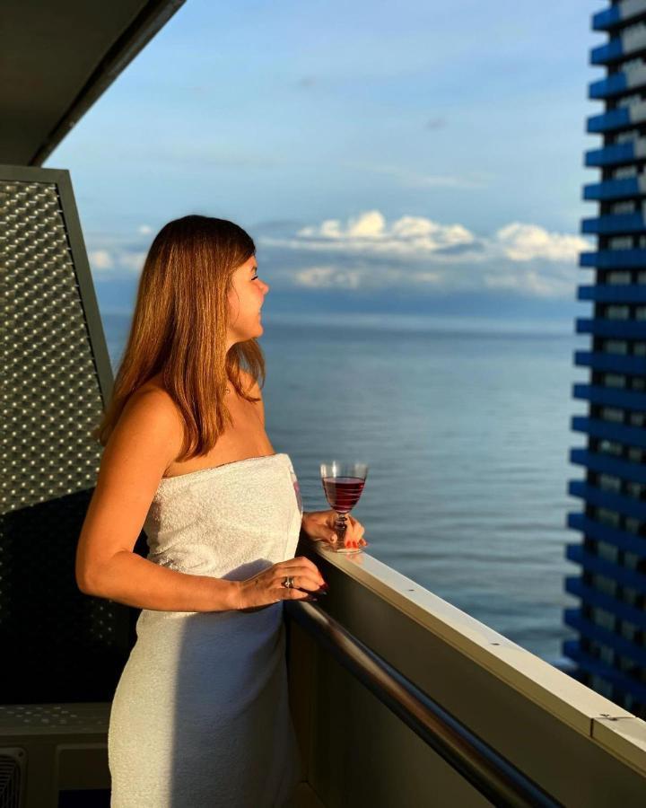 Aparthotel Orbi City Batumi Esterno foto