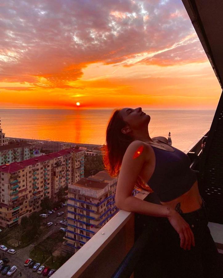 Aparthotel Orbi City Batumi Esterno foto