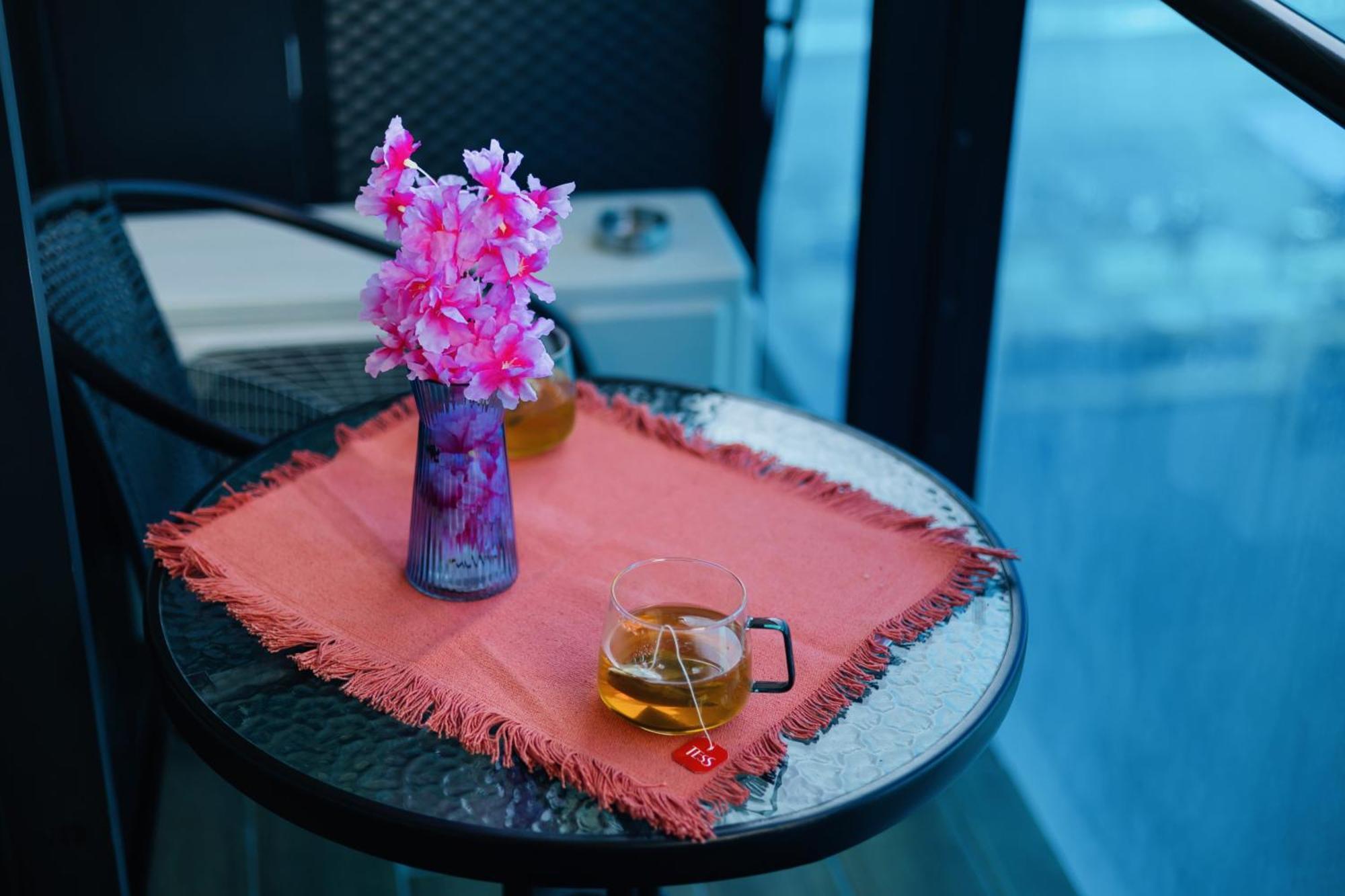 Aparthotel Orbi City Batumi Esterno foto
